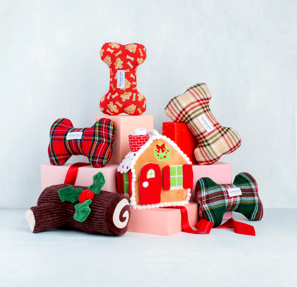 Foggy Dog Yule Log Interactive Snuffle Toy
