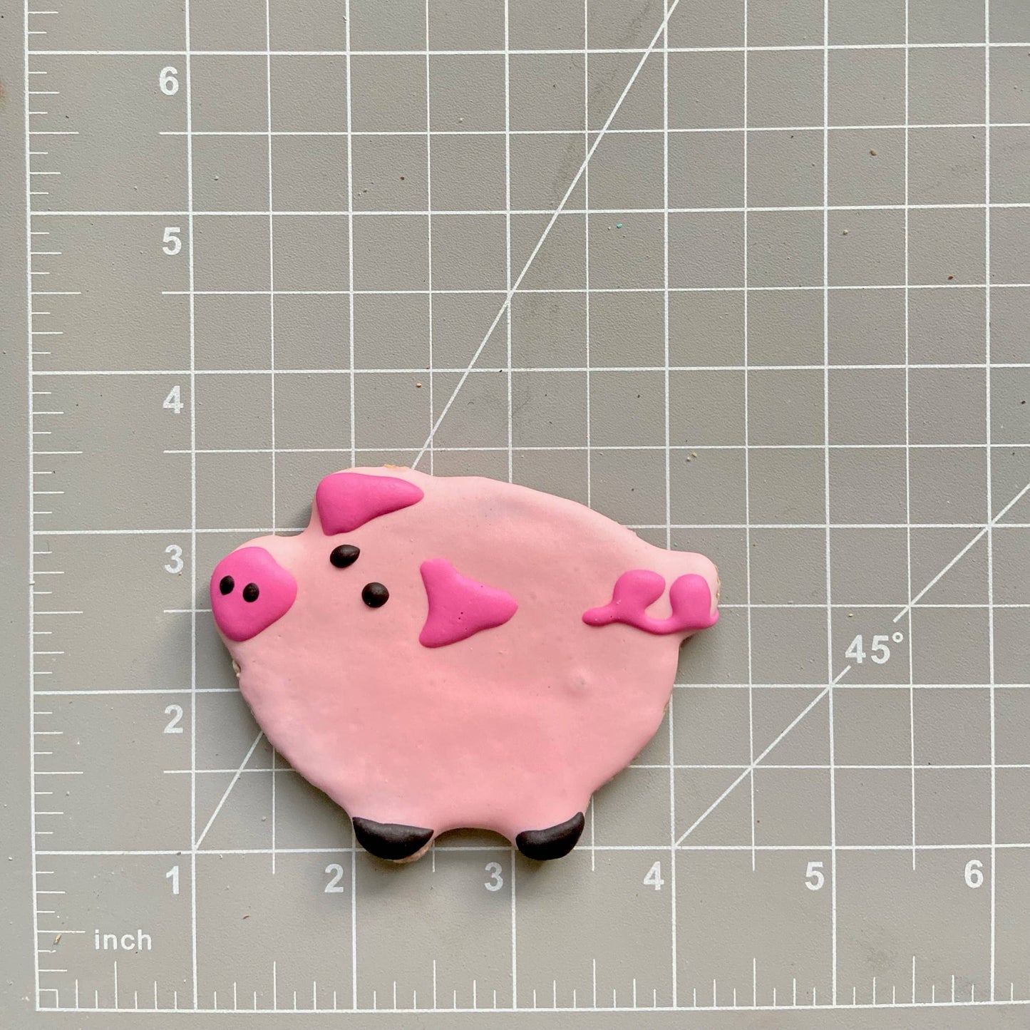 Lucky Biscuit Farm Friend Cookies