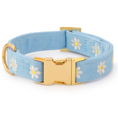 Daisy Embroidered Collar