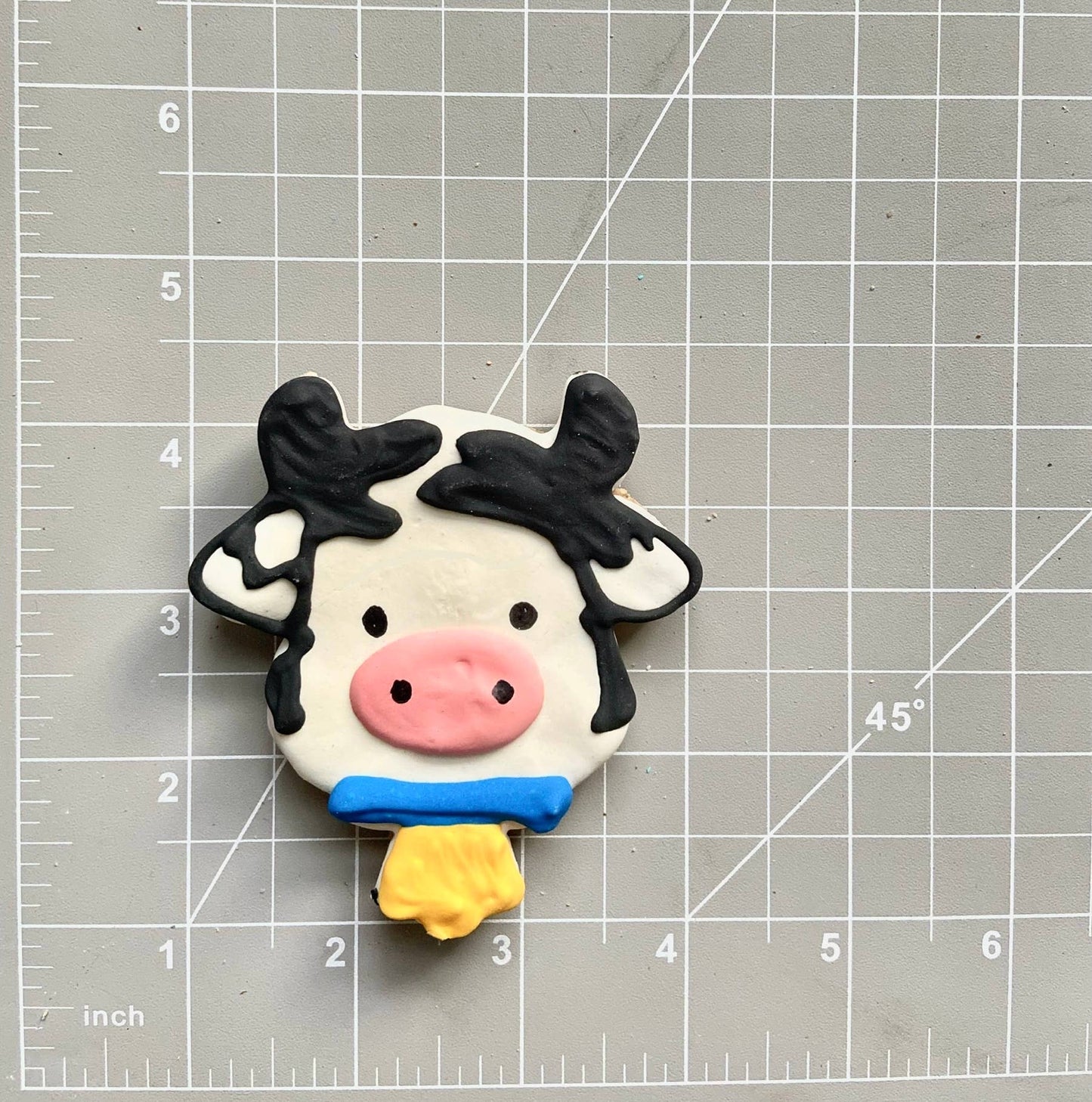 Lucky Biscuit Farm Friend Cookies