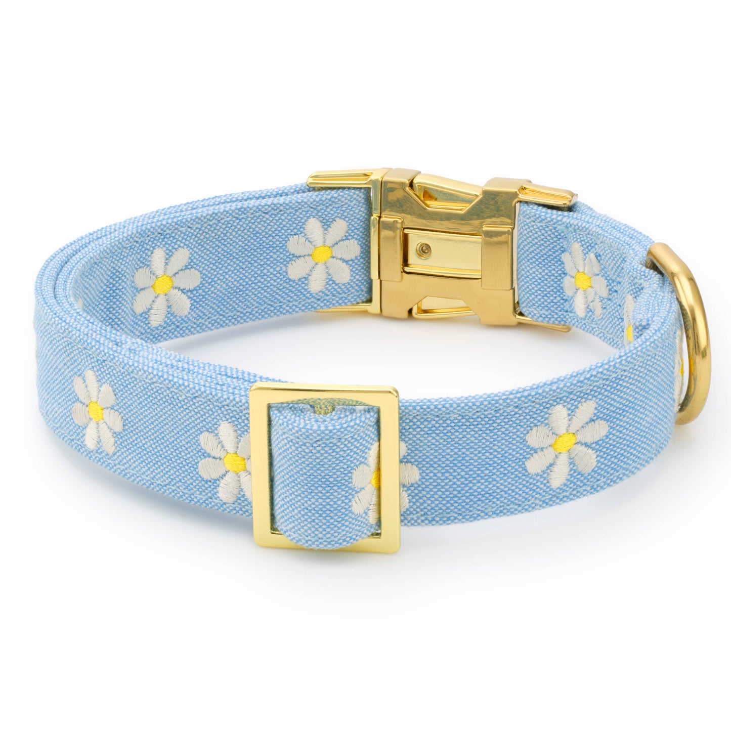 Daisy Embroidered Collar