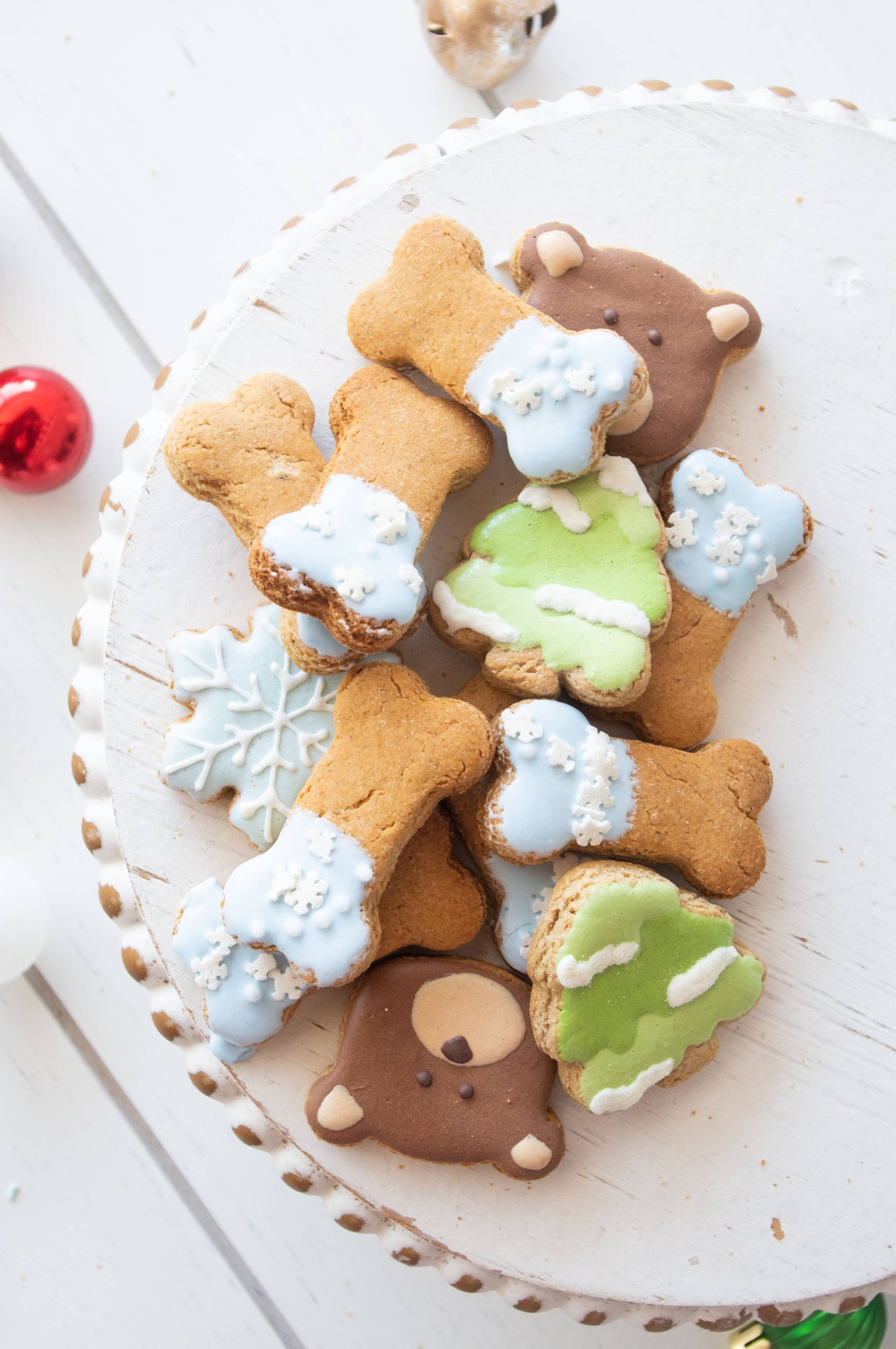 Winter Woodland Mix Biscuits
